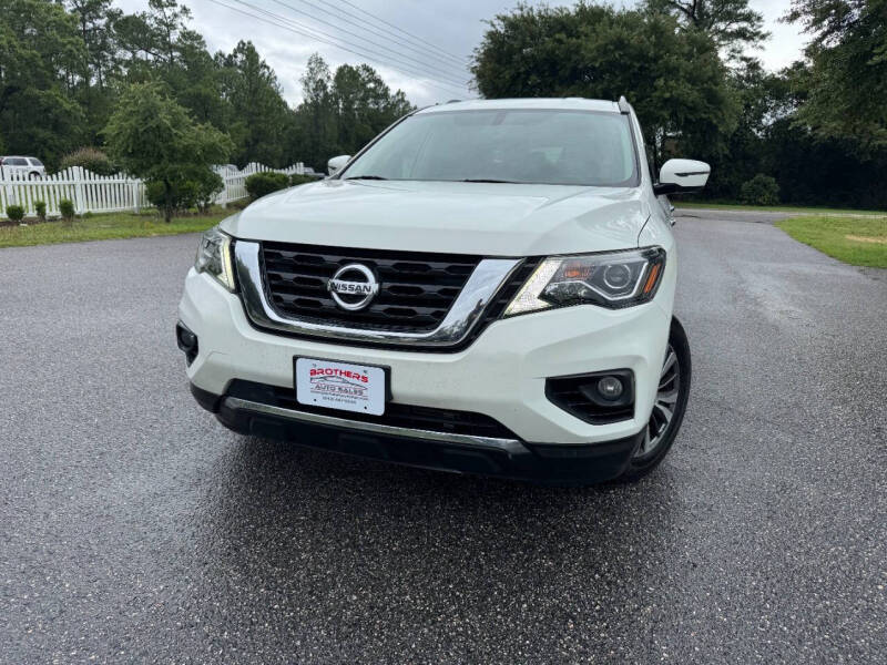 2020 Nissan Pathfinder SL