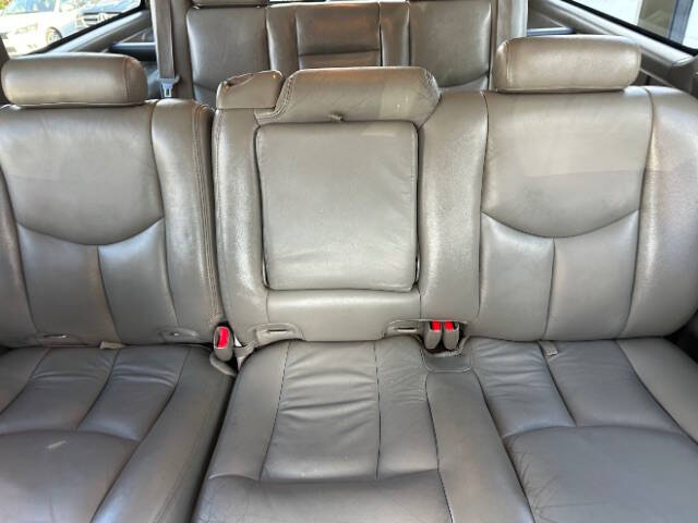 2005 Chevrolet Suburban