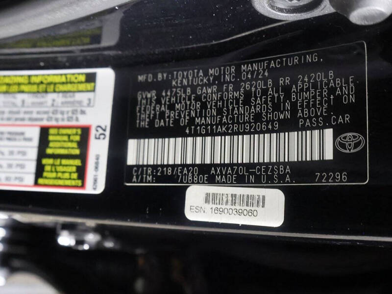 2024 Toyota Camry SE