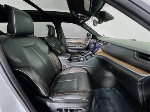 2023 Jeep Grand Cherokee L Summit