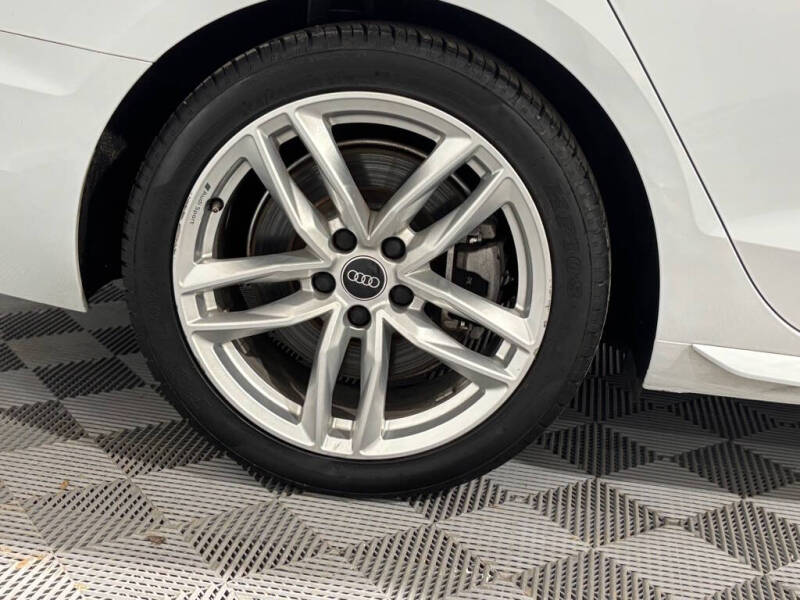 2022 Audi A4 quattro S line Prem Plus 45 TFSI