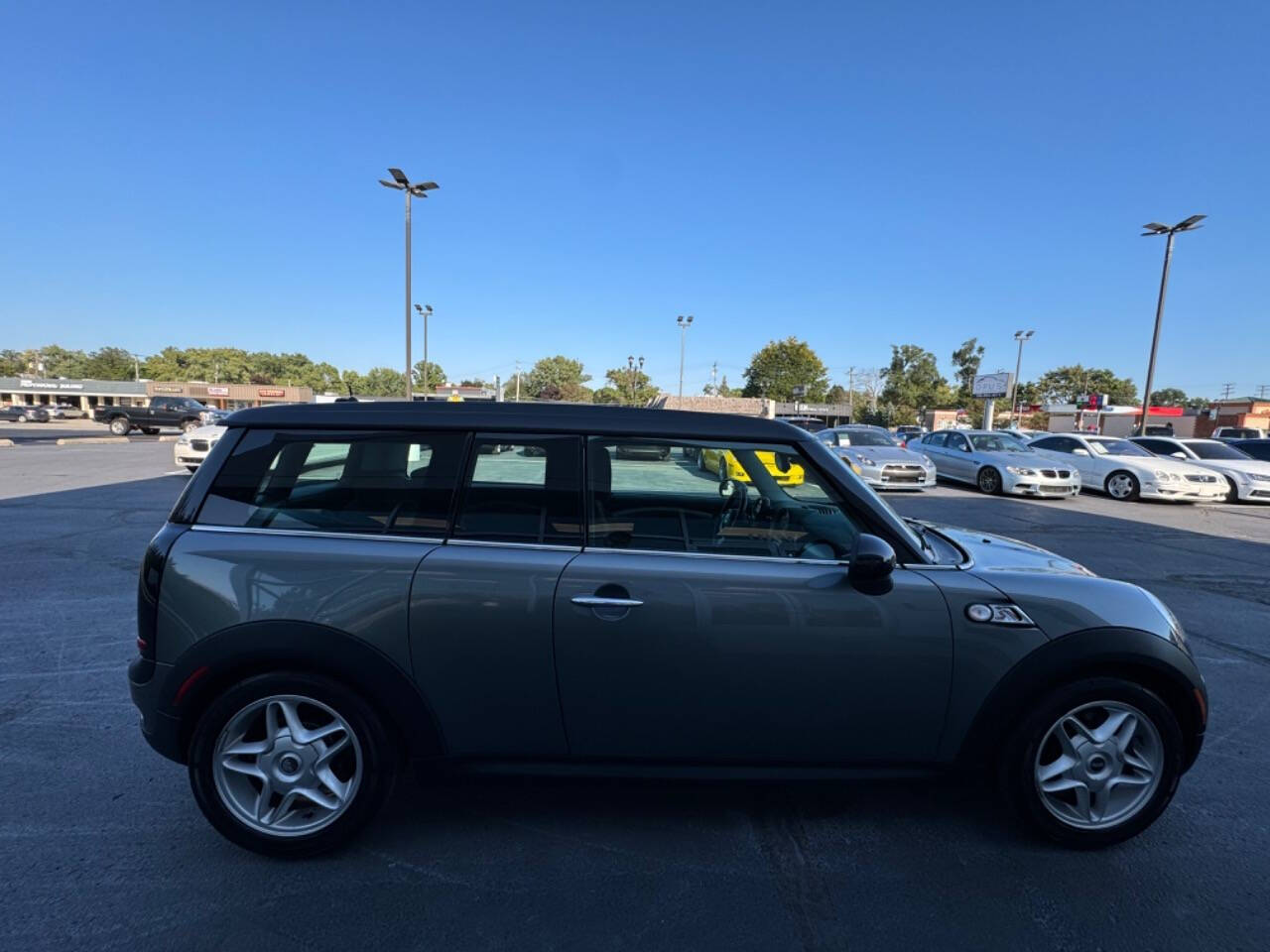 2009 MINI Cooper Clubman for sale at Opus Motorcars in Utica, MI