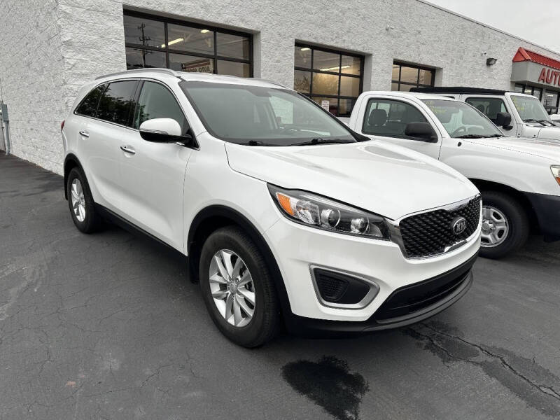 2018 Kia Sorento LX