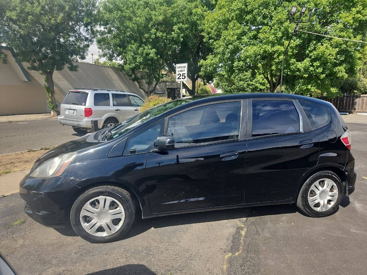 2009 Honda Fit for sale at LOS ALTOS AUTOMOTRIZ LLC in Modesto, CA