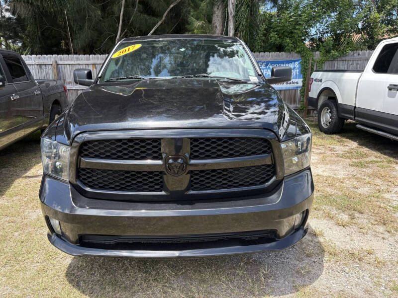2017 RAM 1500 Express