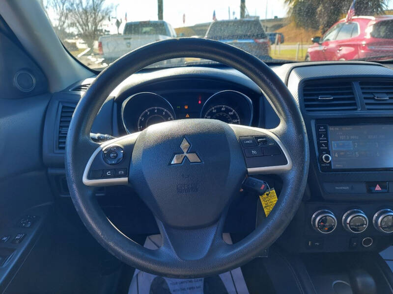 2020 Mitsubishi Outlander Sport ES