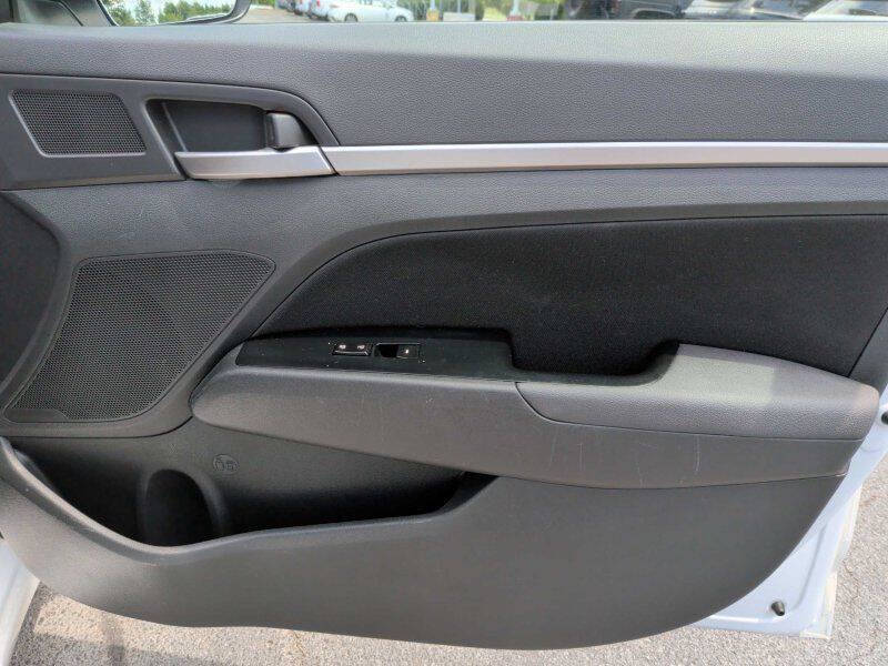 2019 Hyundai Elantra