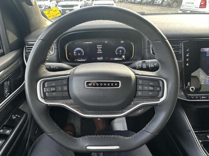 2022 Jeep Wagoneer Series II