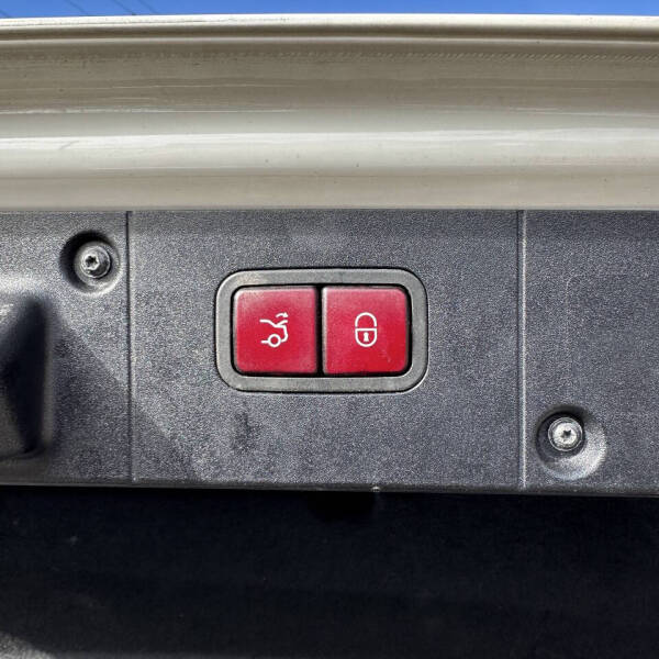 2010 Mercedes-Benz S-Class S 550 4MATIC