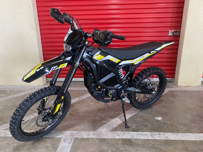 2024 SurRon Ultra bee