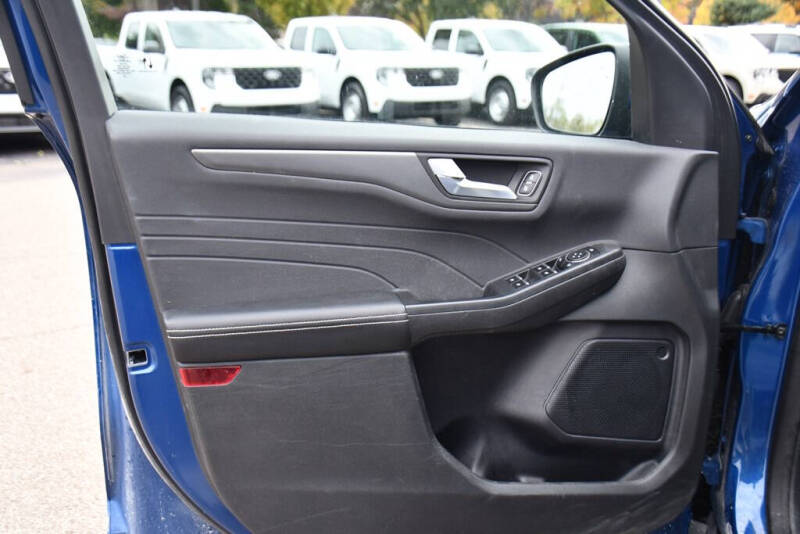 2023 Ford Escape Plug-In Hybrid