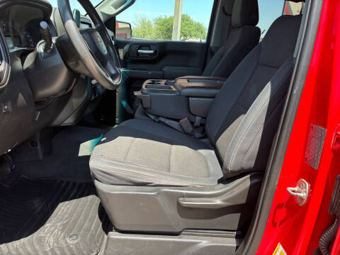 2019 Chevrolet Silverado 1500 Custom