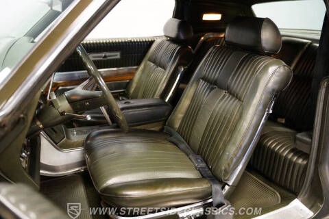 1969 Ford Thunderbird