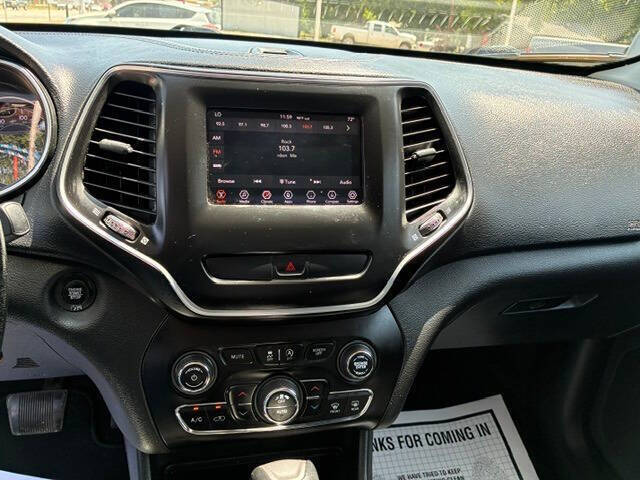 2019 Jeep Cherokee Latitude Plus