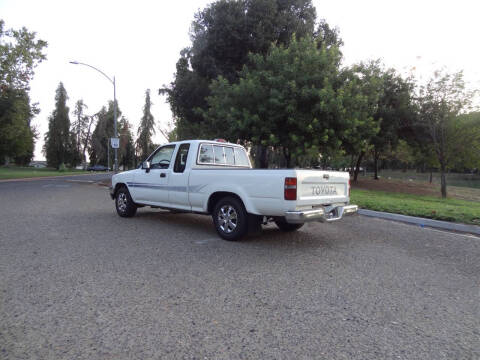 1994 Toyota Pickup DX