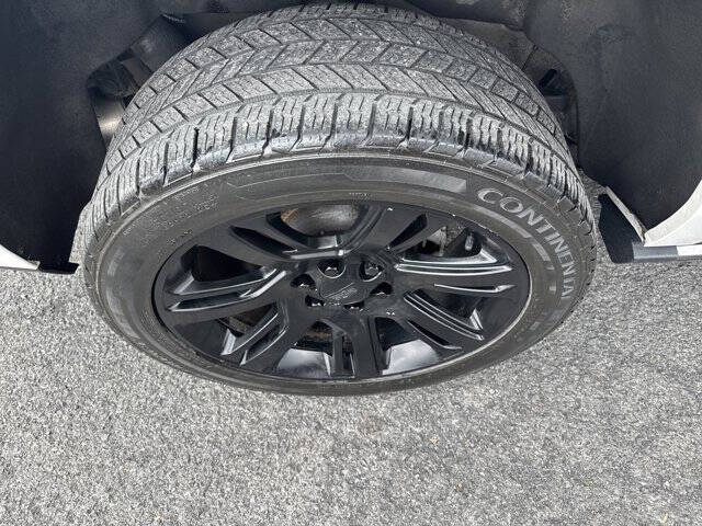 2017 Cadillac Escalade ESV Premium Luxury