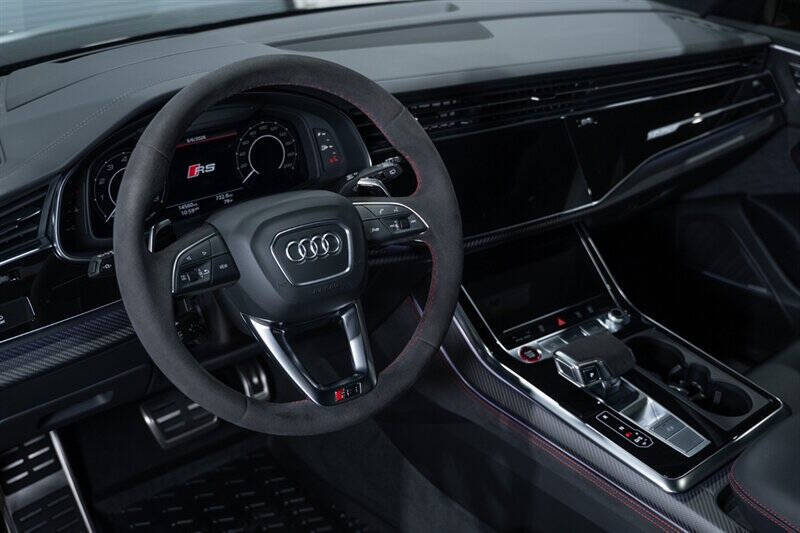 2024 Audi RS Q8 4.0T quattro