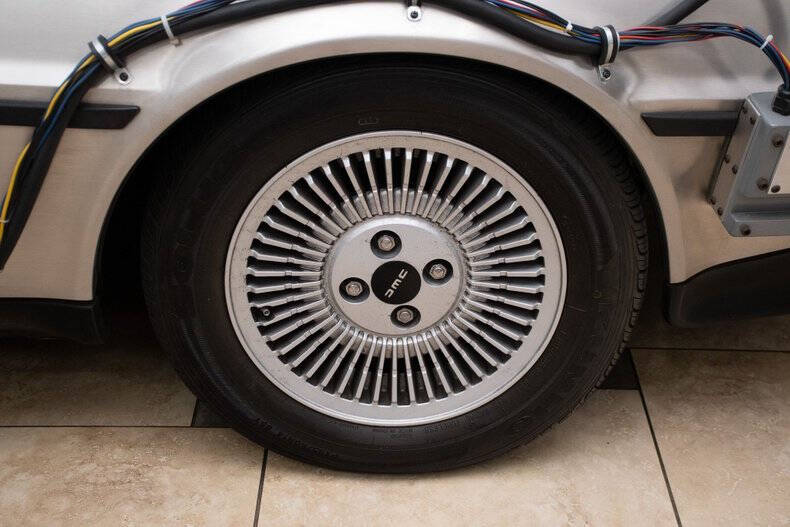 1981 DeLorean DMC-12