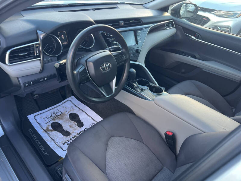 2018 Toyota Camry LE