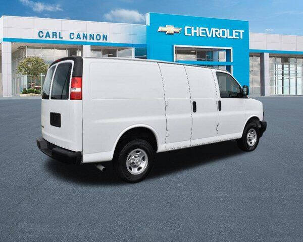 2021 Chevrolet Express 2500