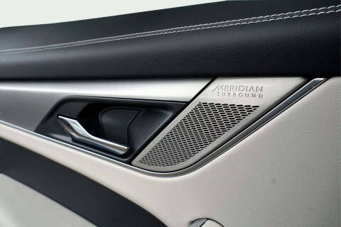2025 Jaguar F-PACE P250 R-Dynamic S