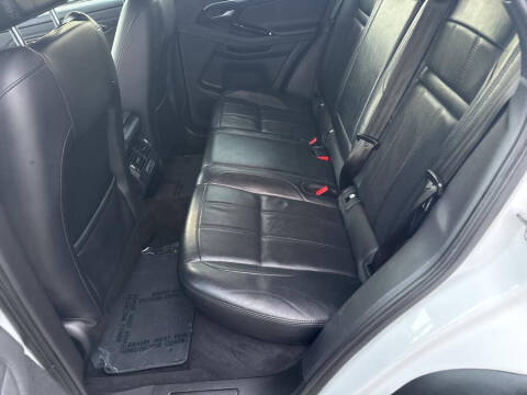 2020 Land Rover Range Rover Evoque SE