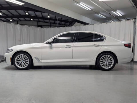 2022 BMW 5 Series 530i