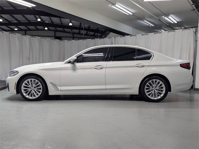 2022 BMW 5 Series 530i