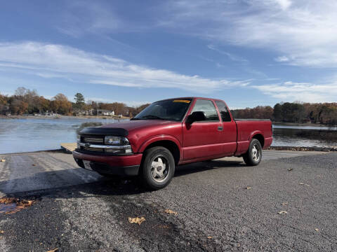 2002 Chevrolet S-10 LS