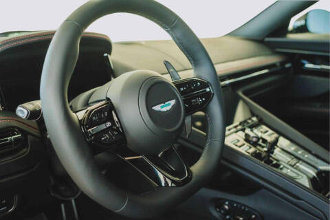 2025 Aston Martin DB12 V8