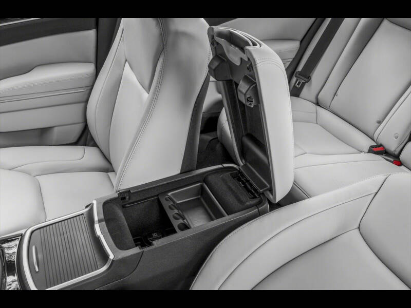 2023 Chrysler 300 S V6