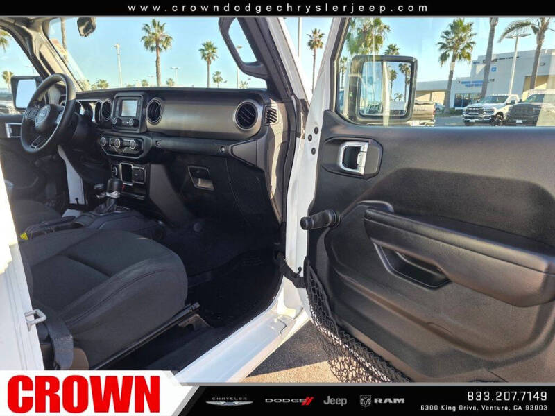 2021 Jeep Gladiator Sport