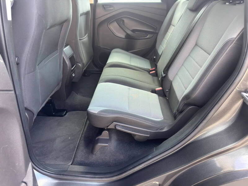 2017 Ford Escape S