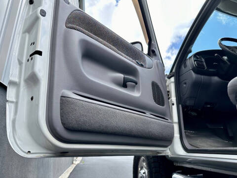 2002 Dodge Ram 2500 SLT