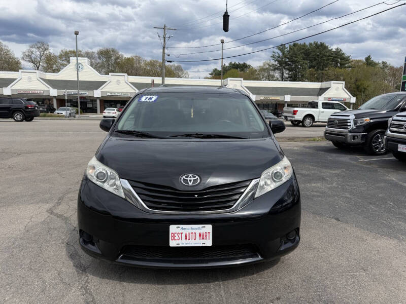 2016 Toyota Sienna
