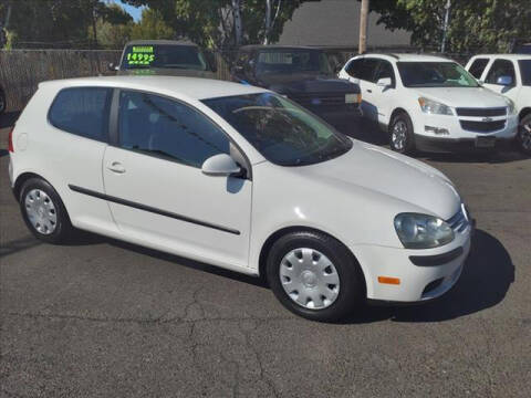 2009 Volkswagen Rabbit for sale at Steve & Sons Auto Sales 2 in Portland OR