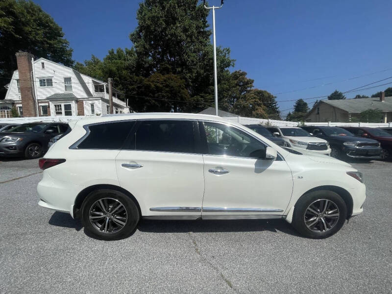 2017 Infiniti QX60