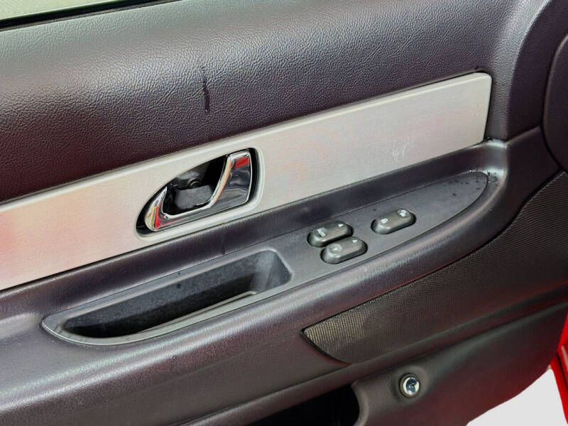 2003 Ford Thunderbird