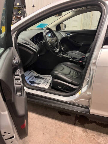 2017 Ford Focus Titanium