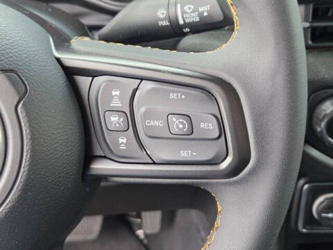 2024 Jeep Gladiator Sport S