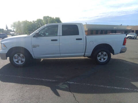 2023 RAM 1500 Classic