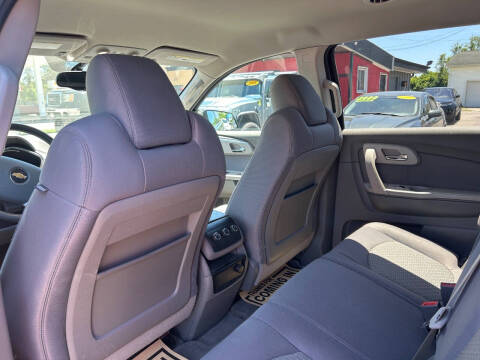 2012 Chevrolet Traverse LS