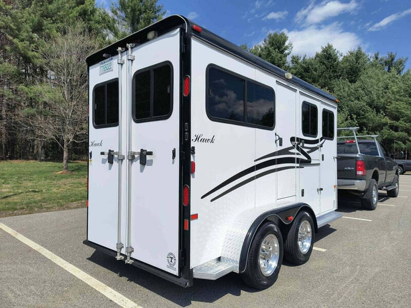 2014 Hawk 104