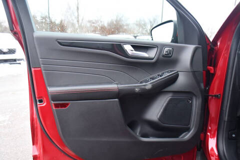 2026 Ford Escape ST-Line Elite