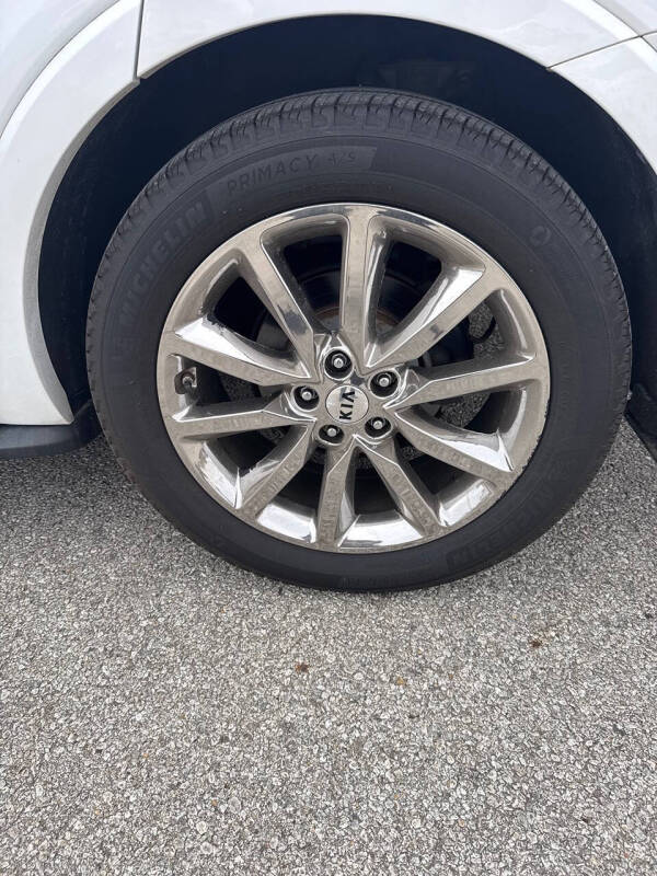 2017 Kia Sorento SX Limited V6