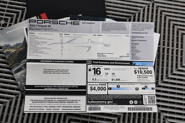 2025 Porsche 718 Boxster Spyder RS