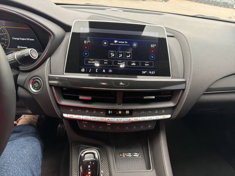 2024 Cadillac CT5-V Blackwing