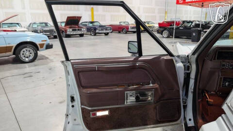1988 Lincoln Town Car