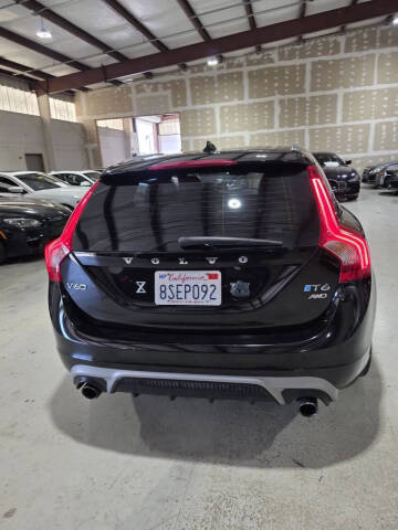 2017 Volvo V60 T6 R-Design