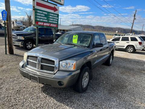 2007 Dodge Dakota for sale at Mike's Auto Sales in Wheelersburg OH